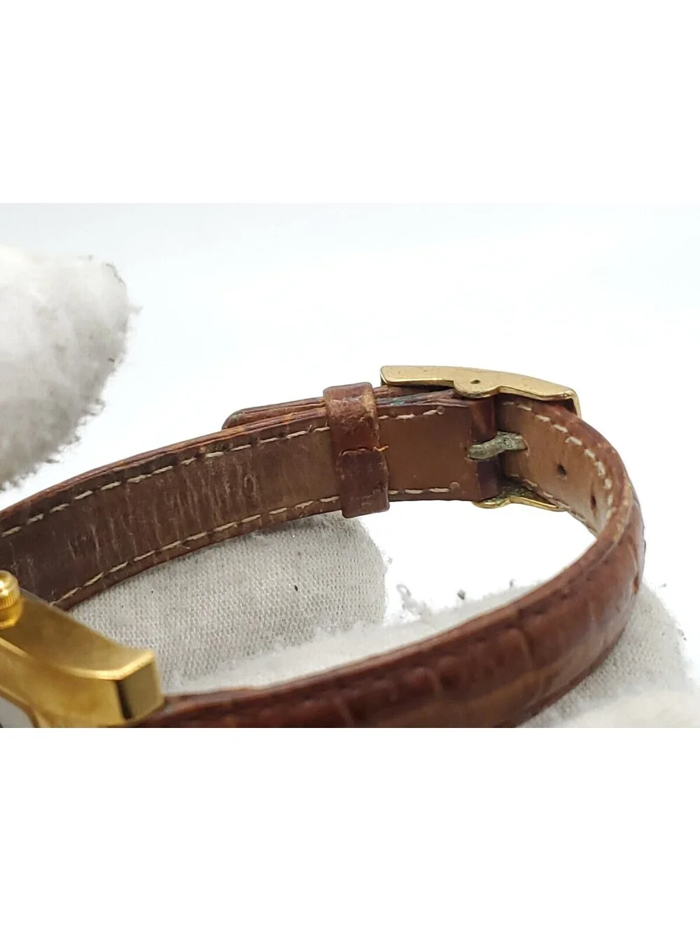 Liz Claiborne Quartz Watch Women New Battery Gold Tone White Date Dial Rectangle